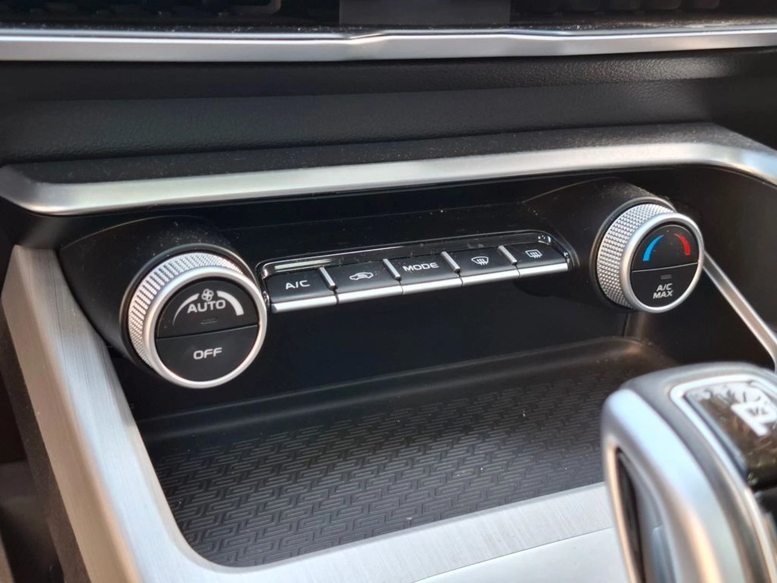 Geely COOLRAY 1.5 AUT 2022 - Imagen 16 de 20
