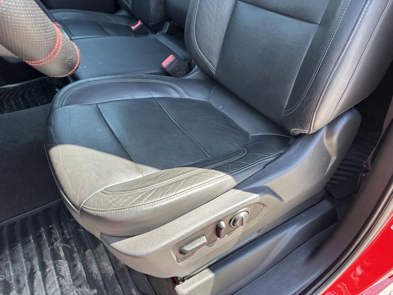 Chevrolet SILVERADO CC DCAB 4X4 5.3 AUT 2020 - Imagen 17 de 20
