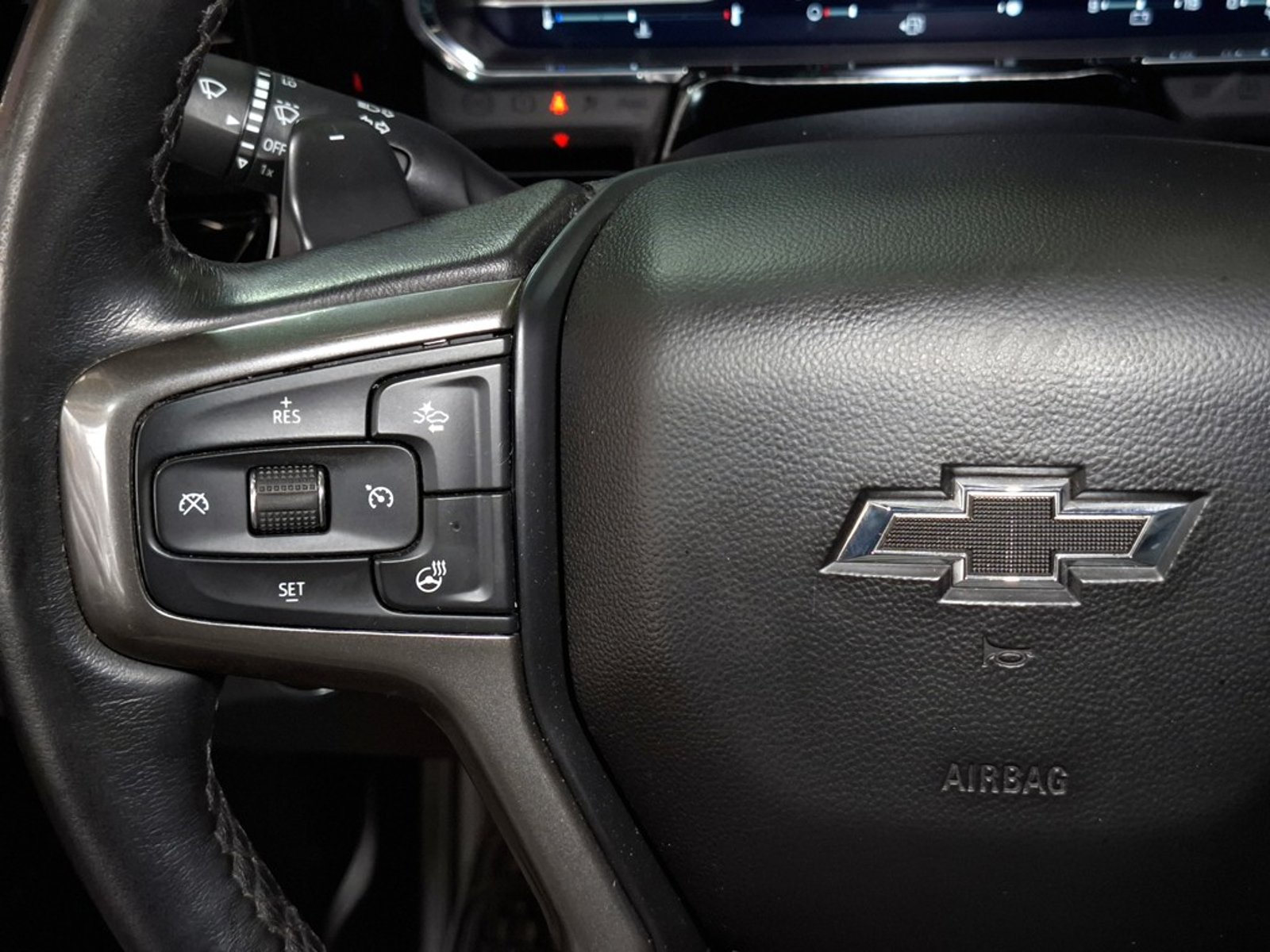 CHEVROLET SILVERADO 6.2 ZR2 2024 - Imagen 18 de 20