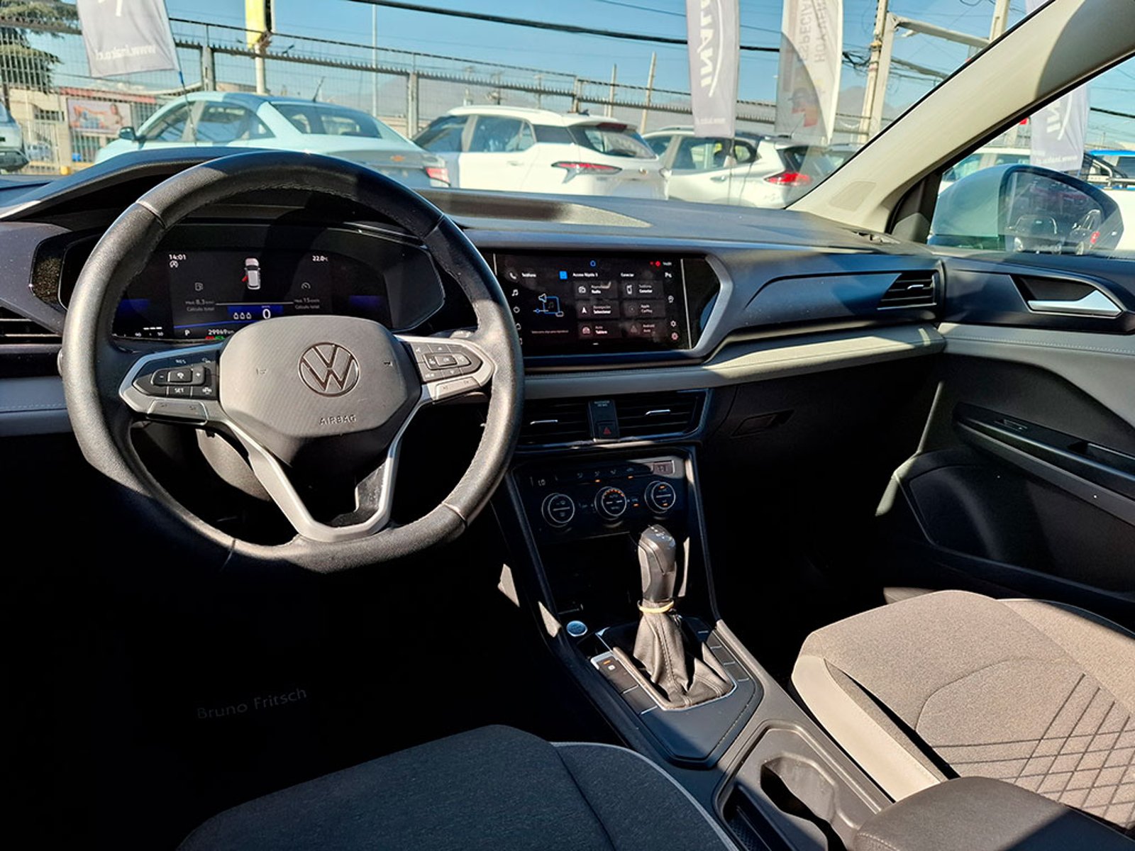 Volkswagen TAOS TSI 1.4 AT 2022 - Imagen 12 de 20