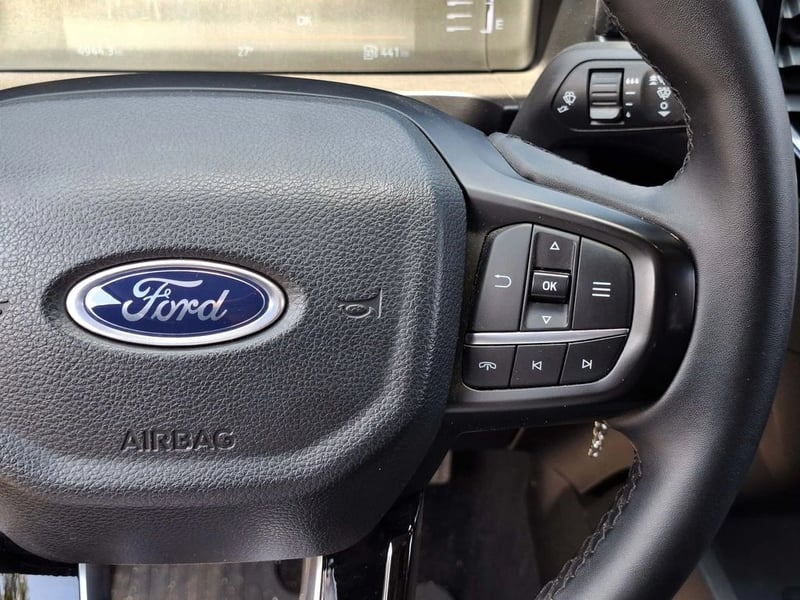 Ford RANGER XLT 4X4 2.0 2024 - Imagen 19 de 20