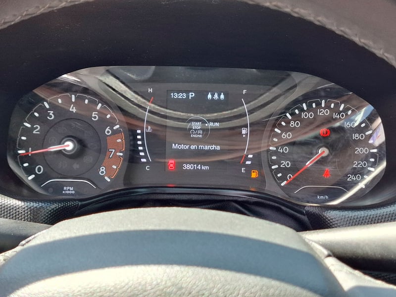 Jeep COMPASS SPORT 1.3 AUT 2023 - Imagen 17 de 20