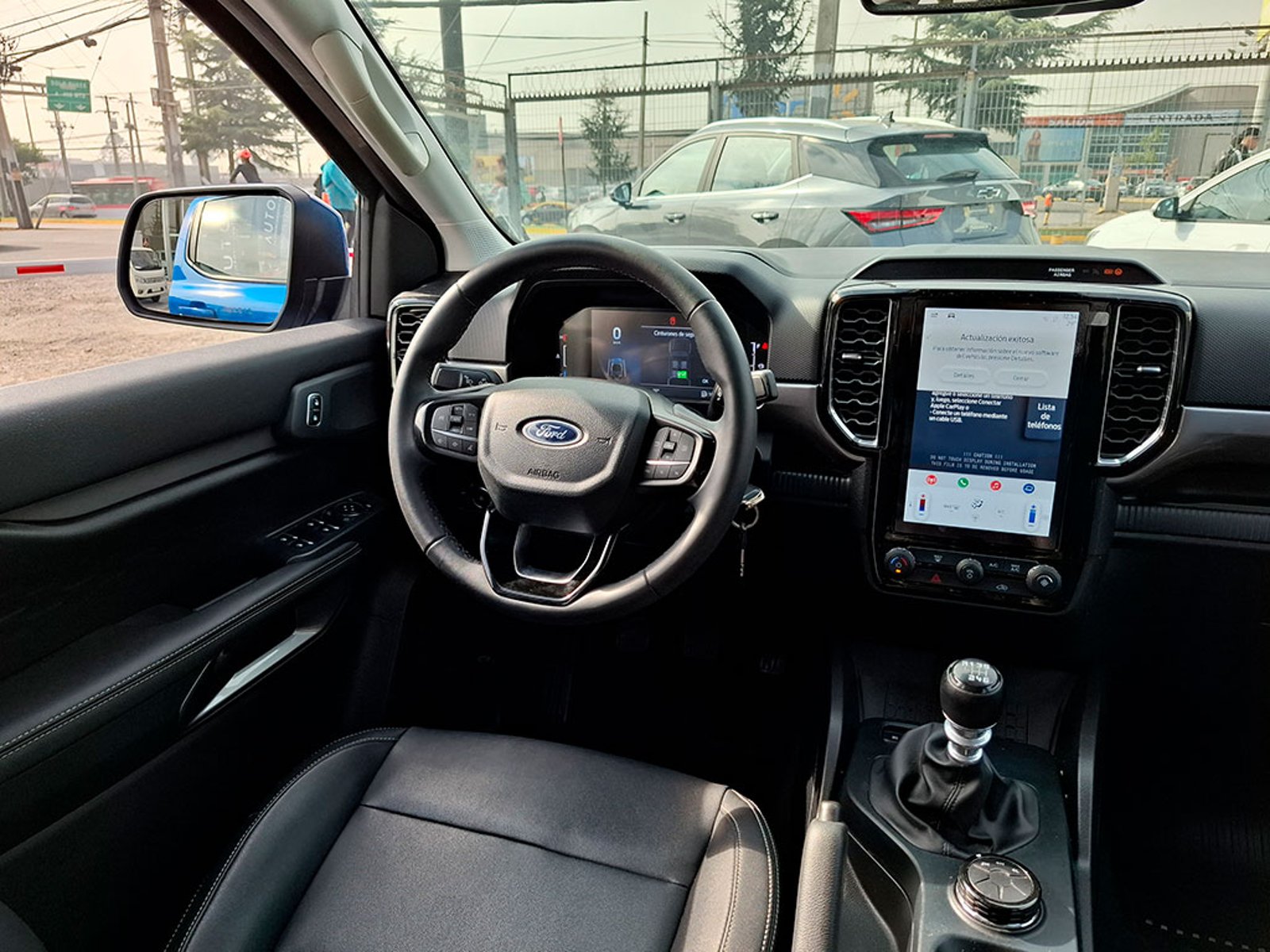 FORD RANGER XLT 4X4 2024 - Imagen 12 de 20