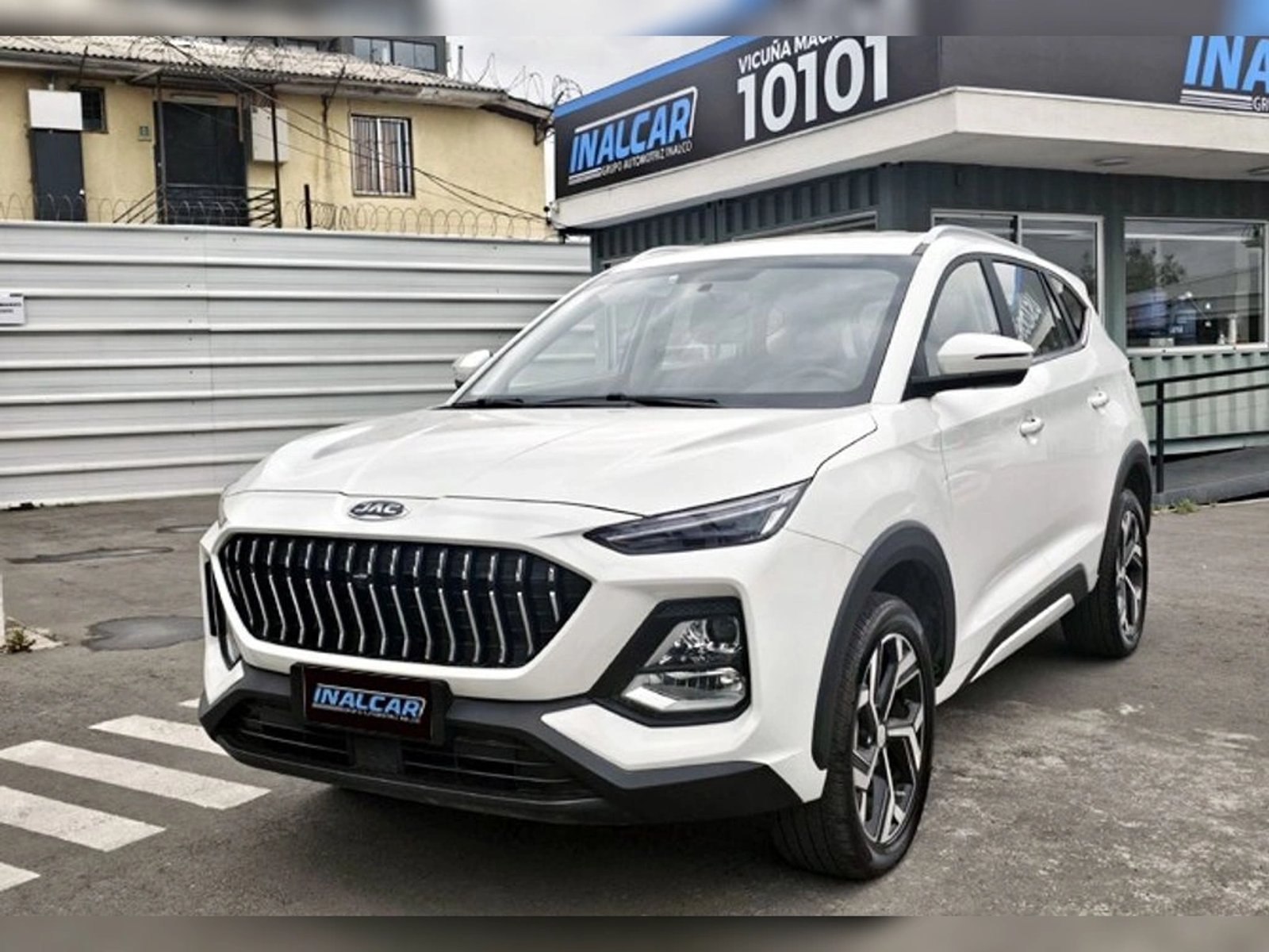 JAC Js8 1.5 Luxury 2025