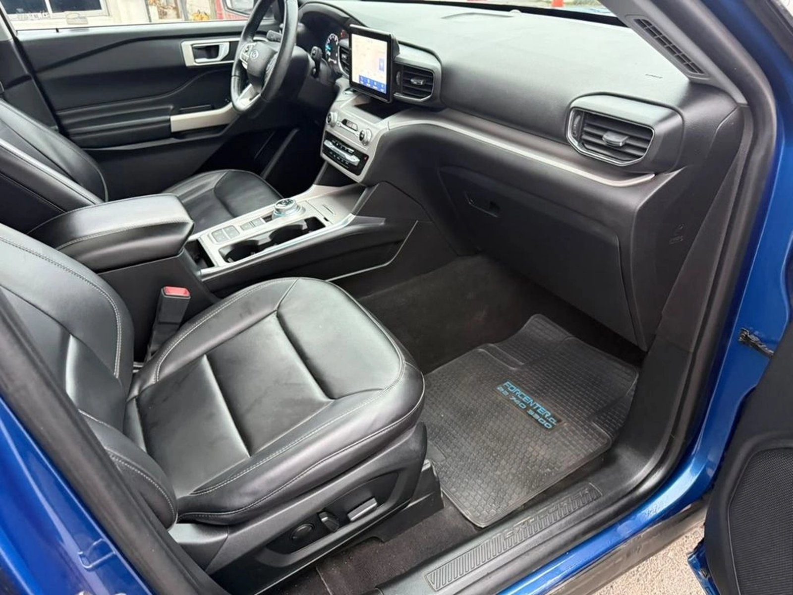 Ford EXPLORER XLT 2.3 2023 - Imagen 11 de 20