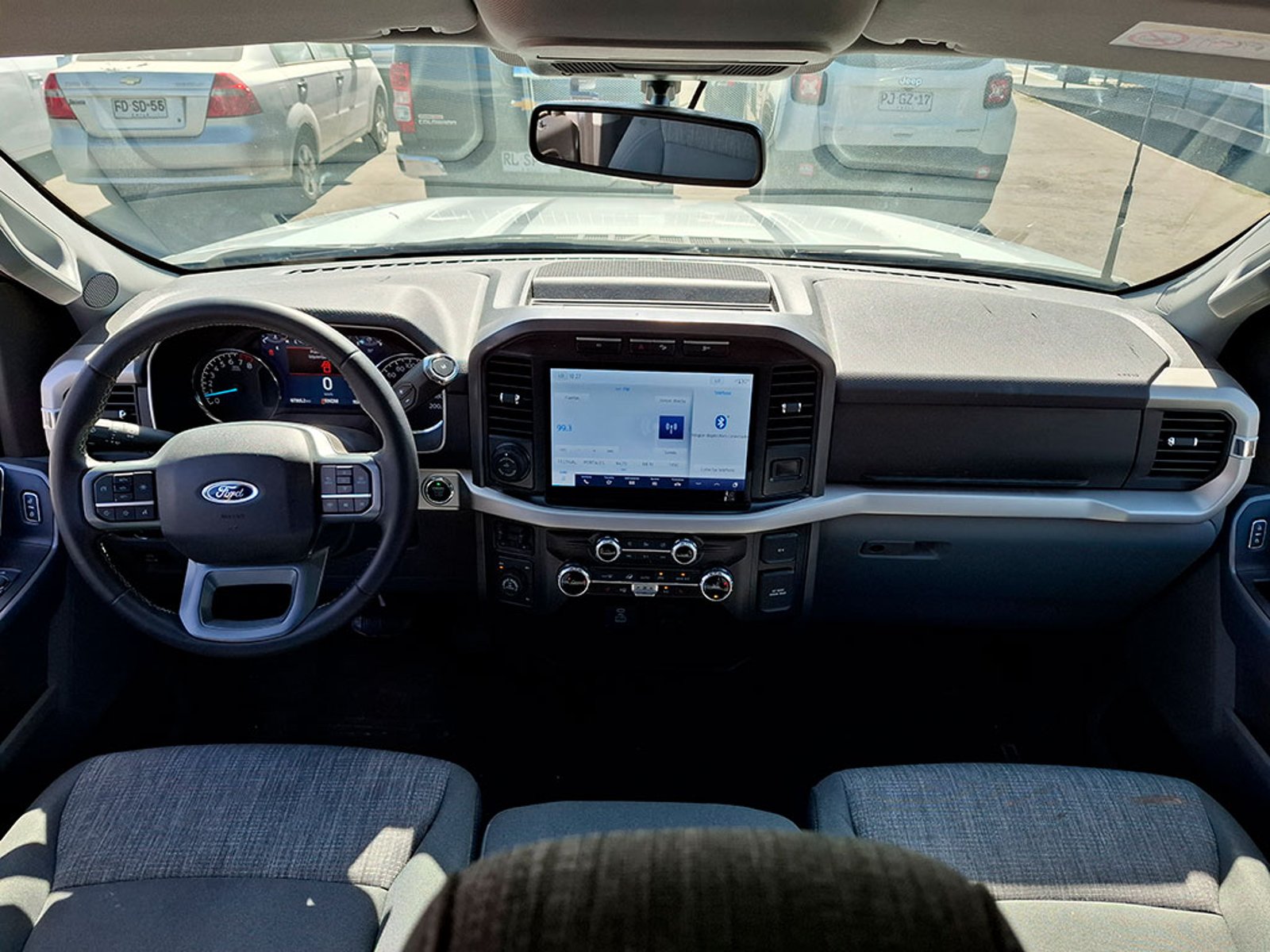 FORD F-150 5.0 XLT 2024 - Imagen 13 de 20