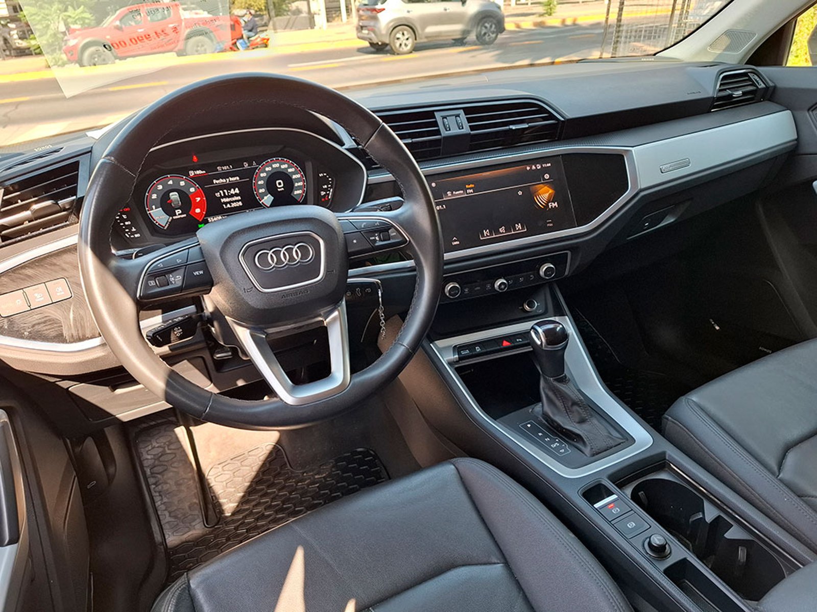 AUDI Q3 TFSI SPORTBACK 1.4 AUT 2022 - Imagen 11 de 20