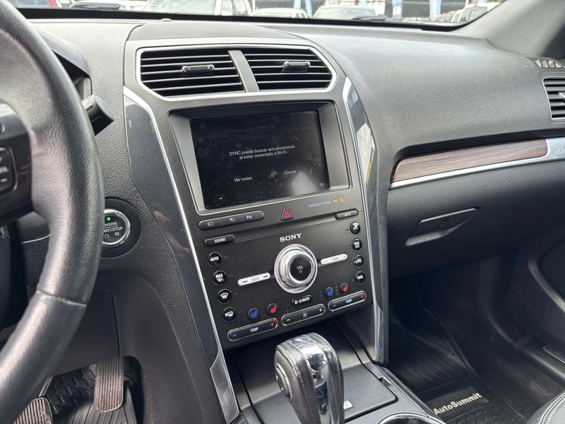 Ford EXPLORER 2.3 ECOBOOST LIMITED 4X4 AT 5P 2020 - Imagen 16 de 20