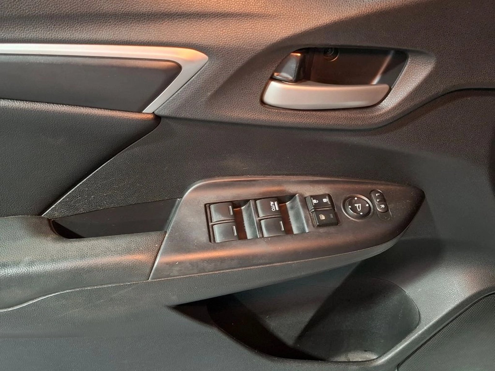 Honda WR-V LX 1.5 AUT 2023 - Imagen 11 de 20