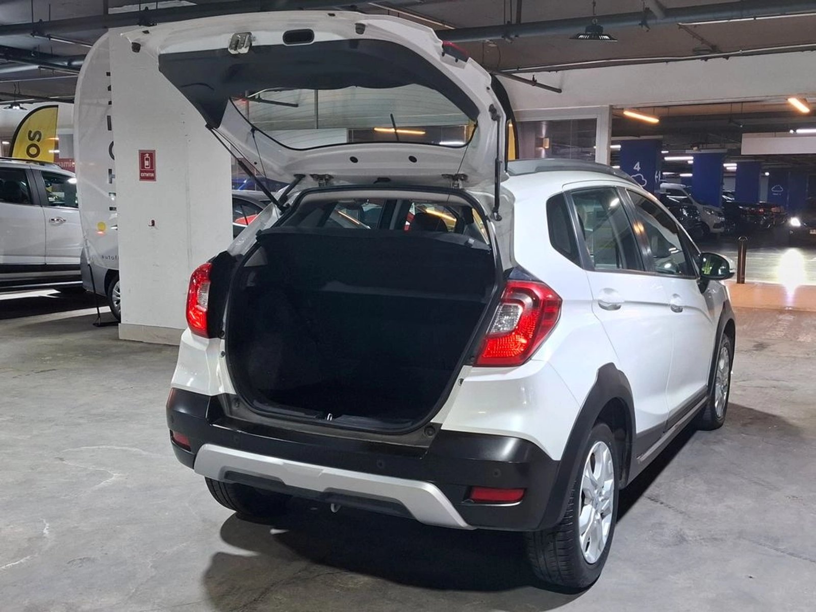 Honda WR-V LX 1.5 AUT 2023 - Imagen 9 de 20