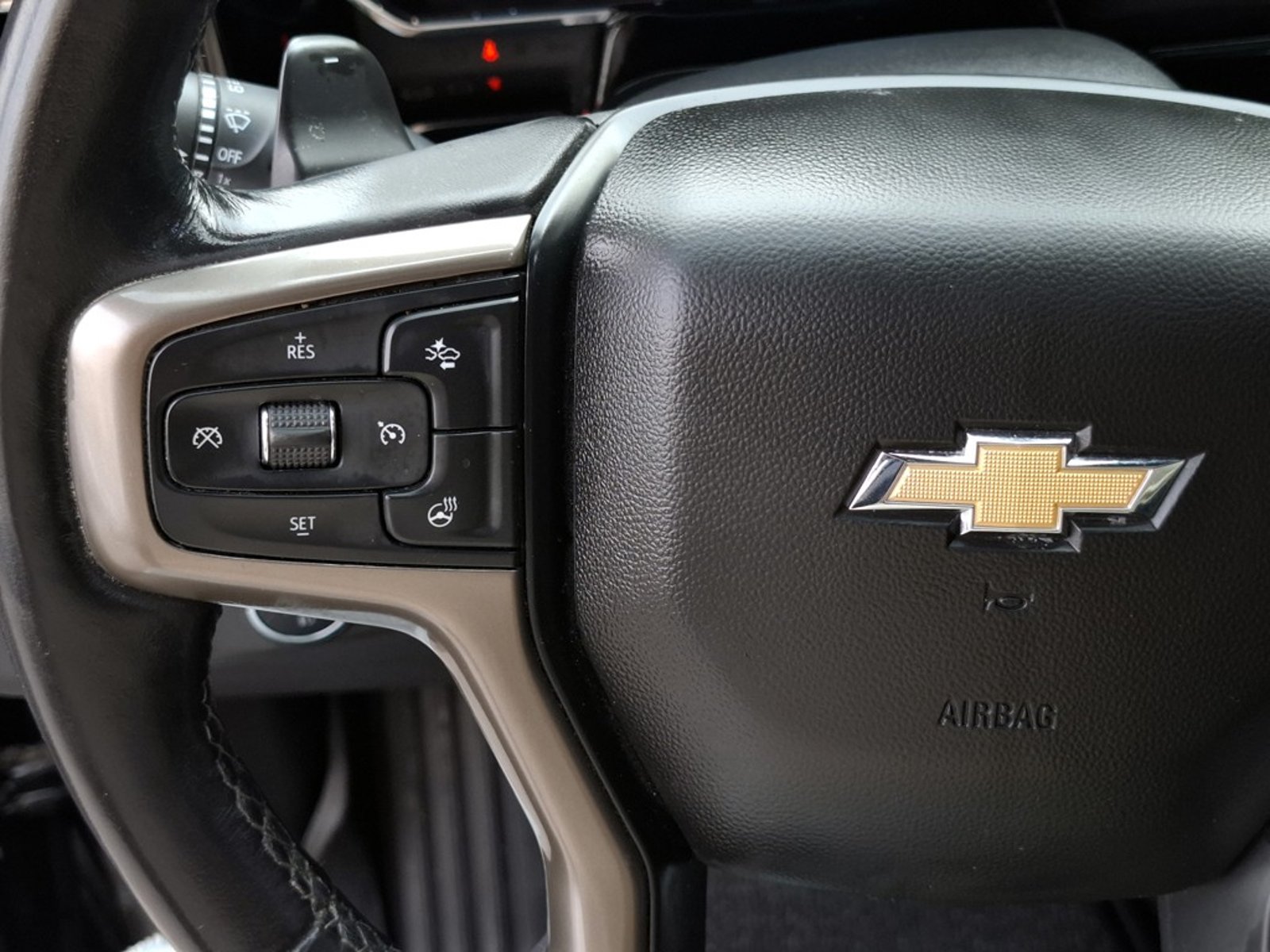 CHEVROLET SILVERADO 4X4 3.0 AUT 2023 - Imagen 19 de 20