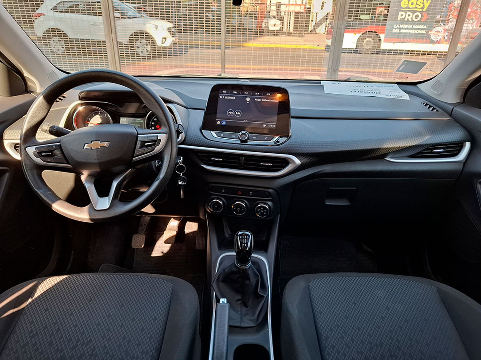 CHEVROLET TRACKER 1.2T LS FWD 2023 - Imagen 10 de 20