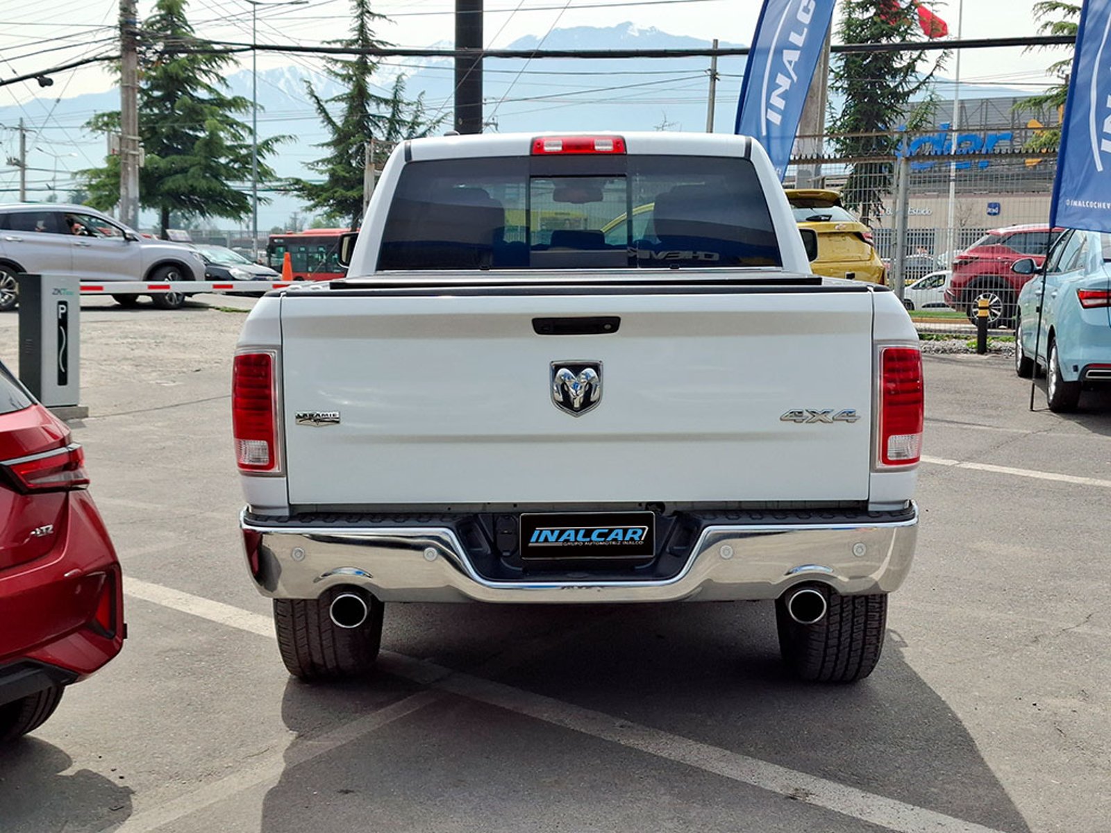 RAM 1500 CREW CAB LARAMIE 4X4 5.7 AUT 2019 - Imagen 8 de 20