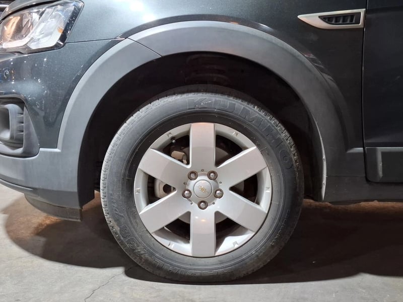 Chevrolet CAPTIVA 2.4 LT-SAL FWD 6AT 5P 2018 - Imagen 9 de 20