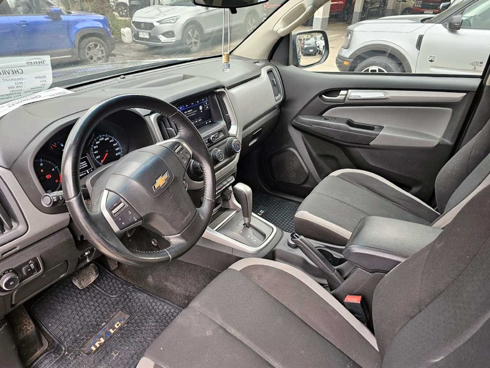 Chevrolet COLORADO DCAB 4X4 2.8 AT 2023 - Imagen 12 de 20