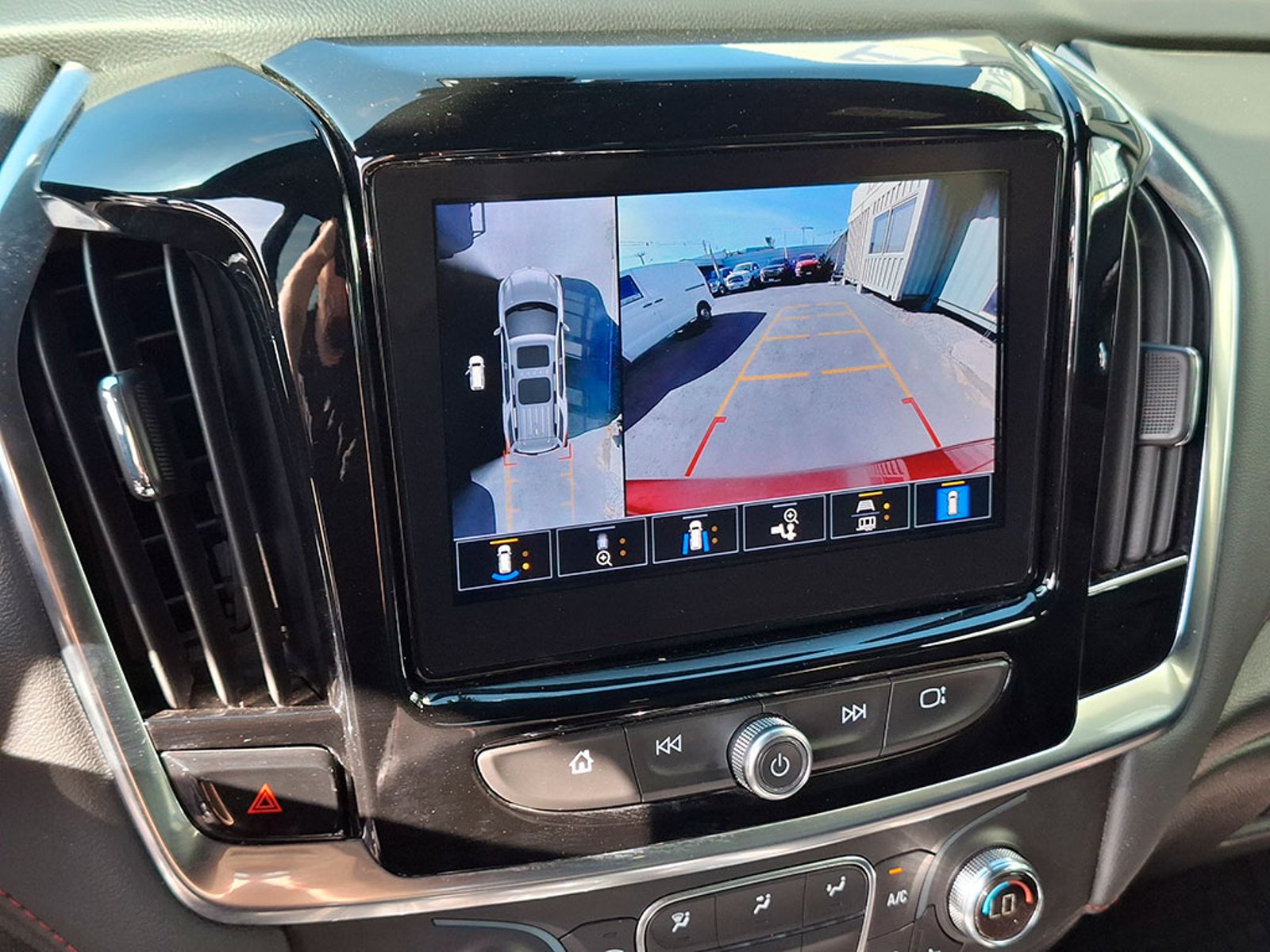 CHEVROLET TRAVERSE RS 2024 - Imagen 17 de 20