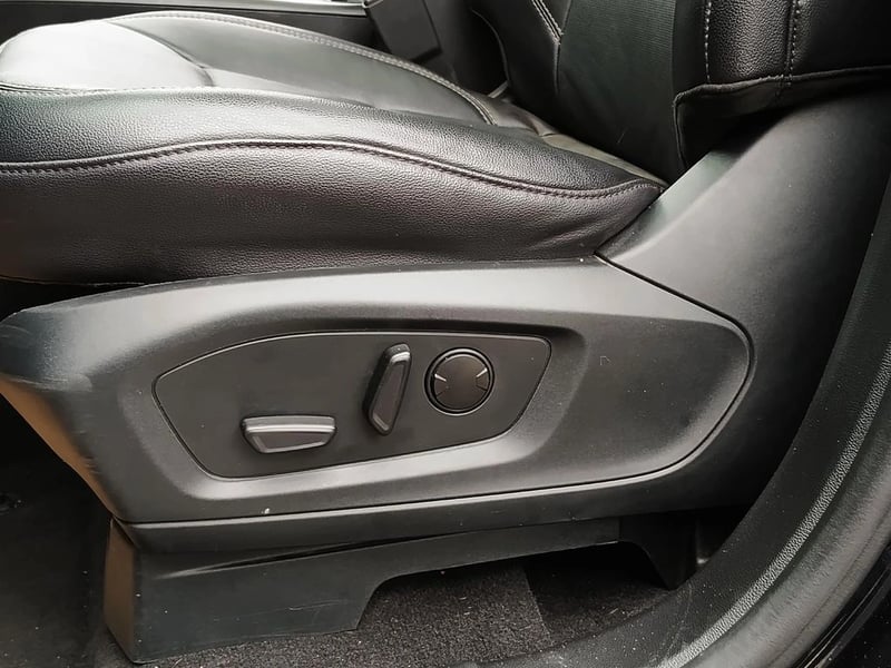 Ford EXPLORER 2.0 2024 - Imagen 14 de 20