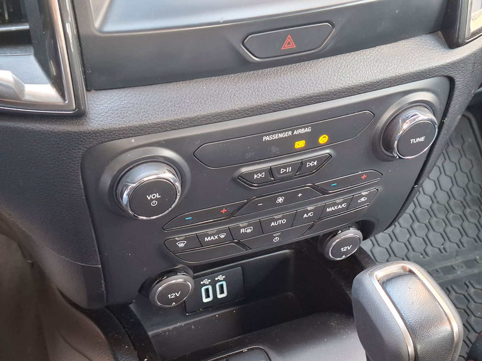 FORD RANGER 3.2 XL 2023 - Imagen 17 de 20