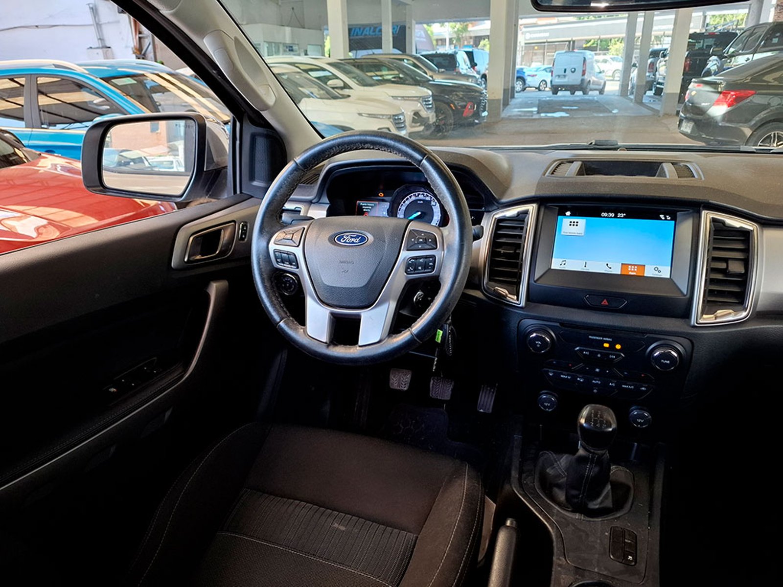 FORD RANGER XLT 2.5 2021 - Imagen 12 de 20