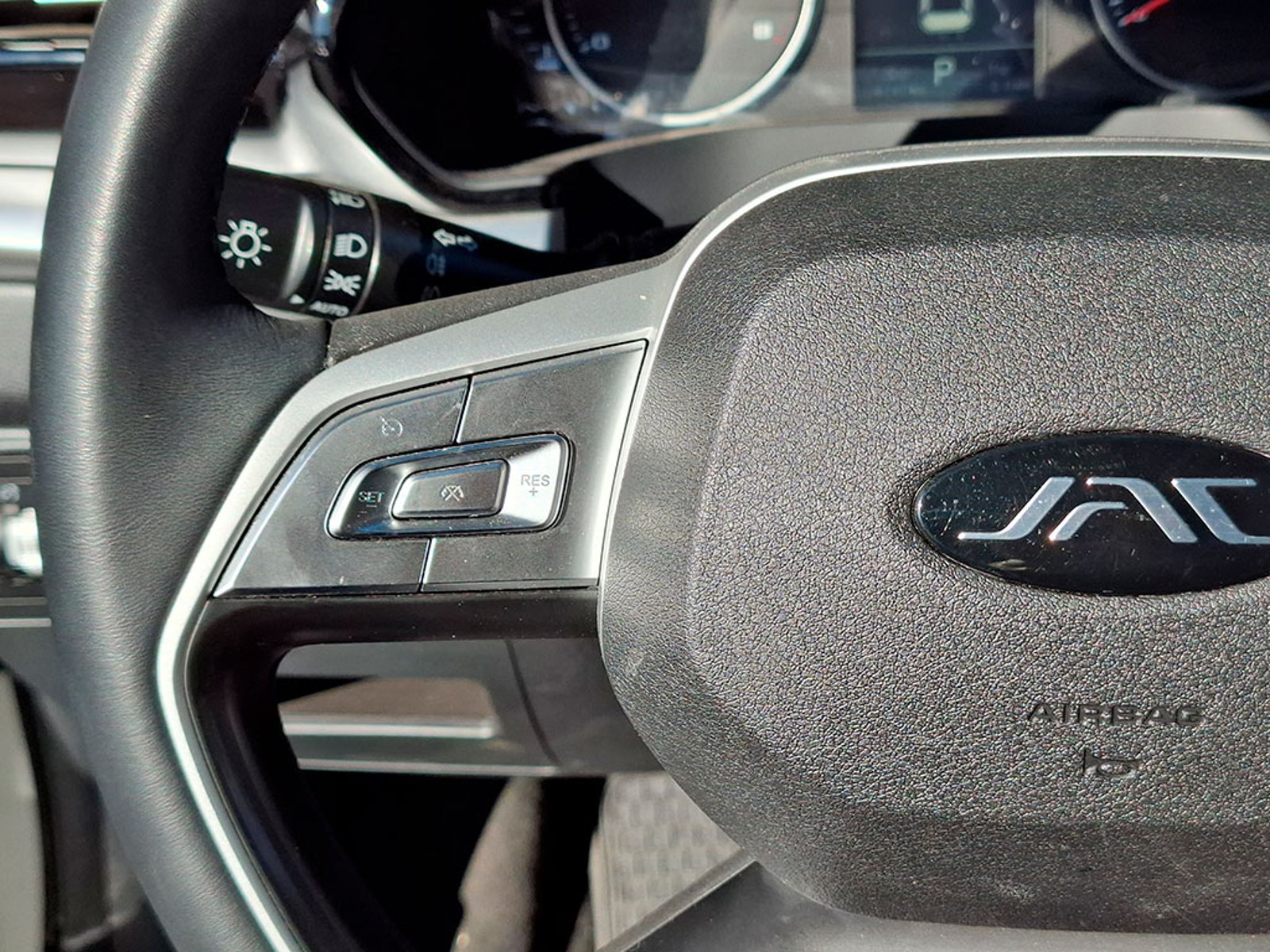 JAC JS2 1.5 LUXURY MT 2025 - Imagen 13 de 20