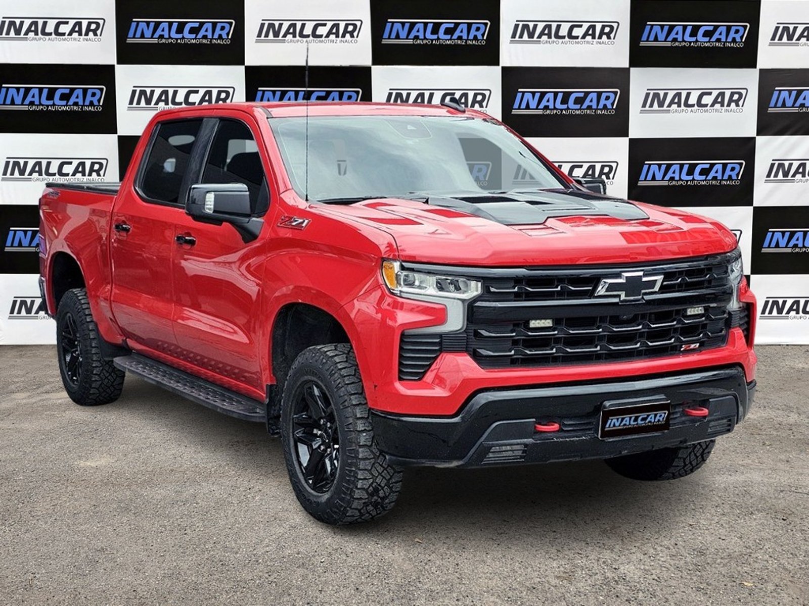 Chevrolet SILVERADO 6.2 ZR2 2023 - Foto 3 de 20