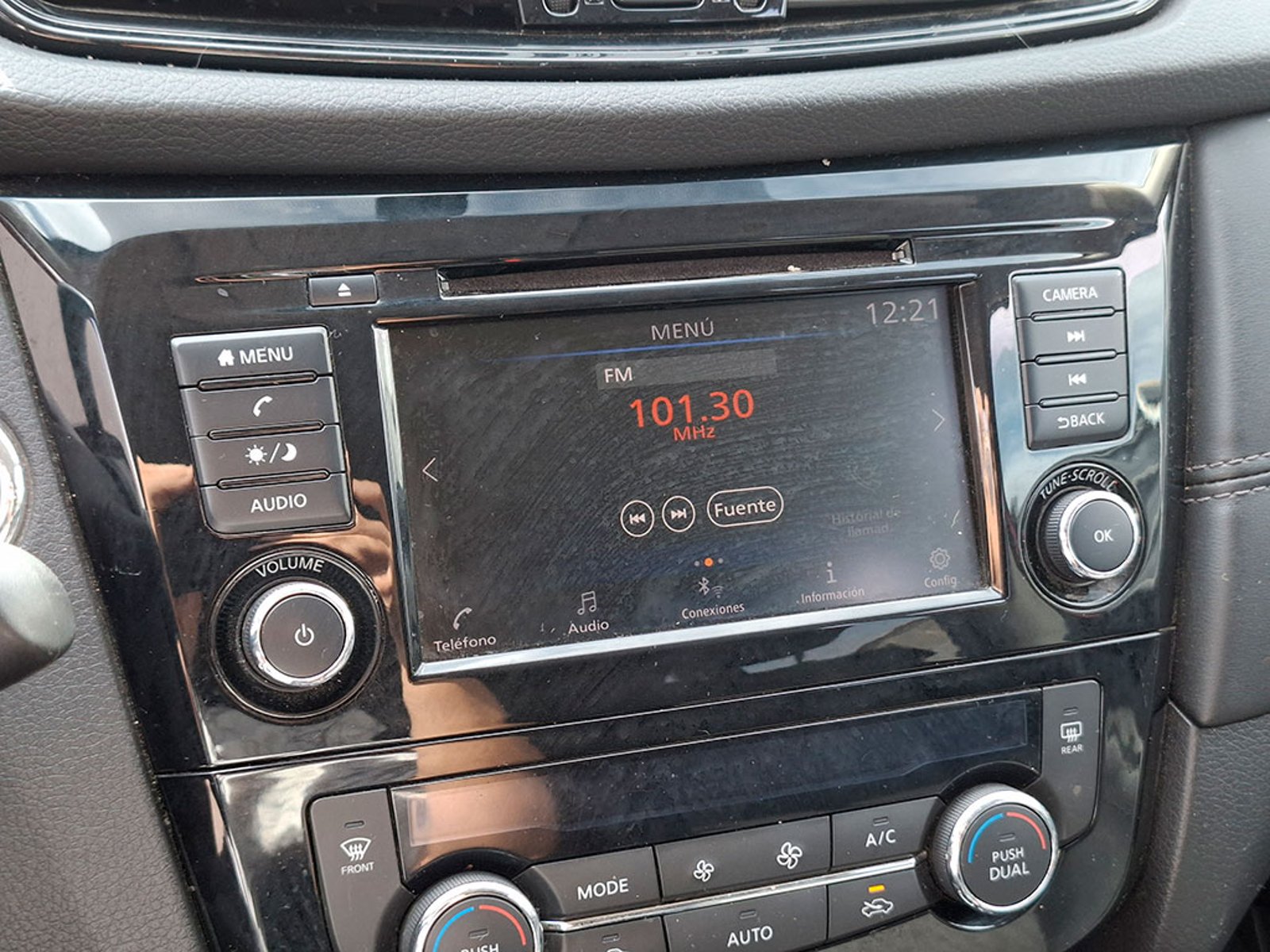NISSAN X-TRAIL 2.5 SENSE AT 2022 - Imagen 16 de 20