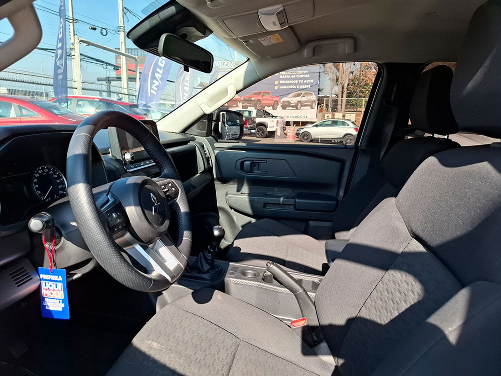 Mitsubishi L200 2.4 KATANA XR 4X2 2025 - Imagen 10 de 20
