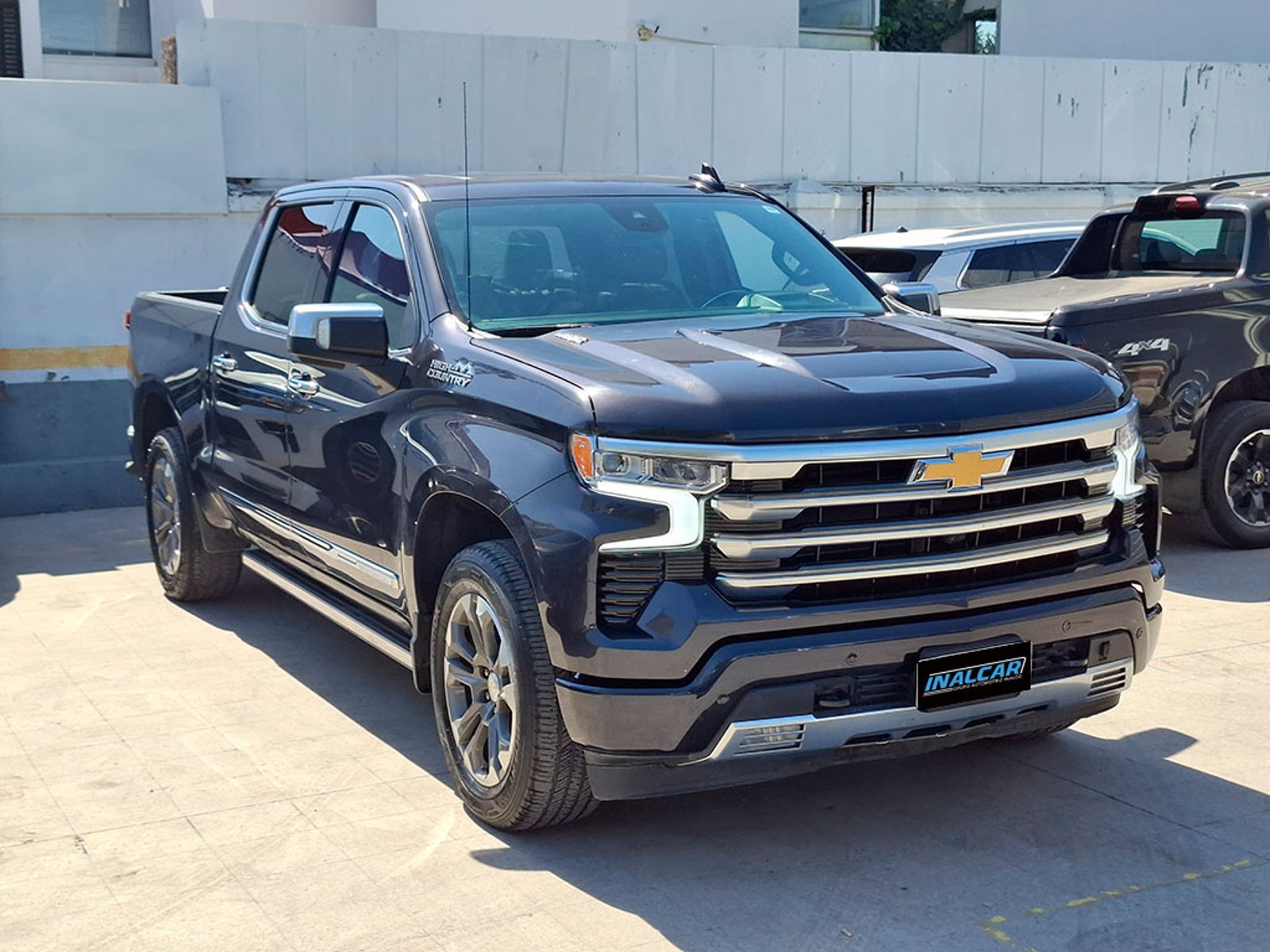 CHEVROLET SILVERADO 4X4 3.0L AUT 2024 - Imagen 3 de 20