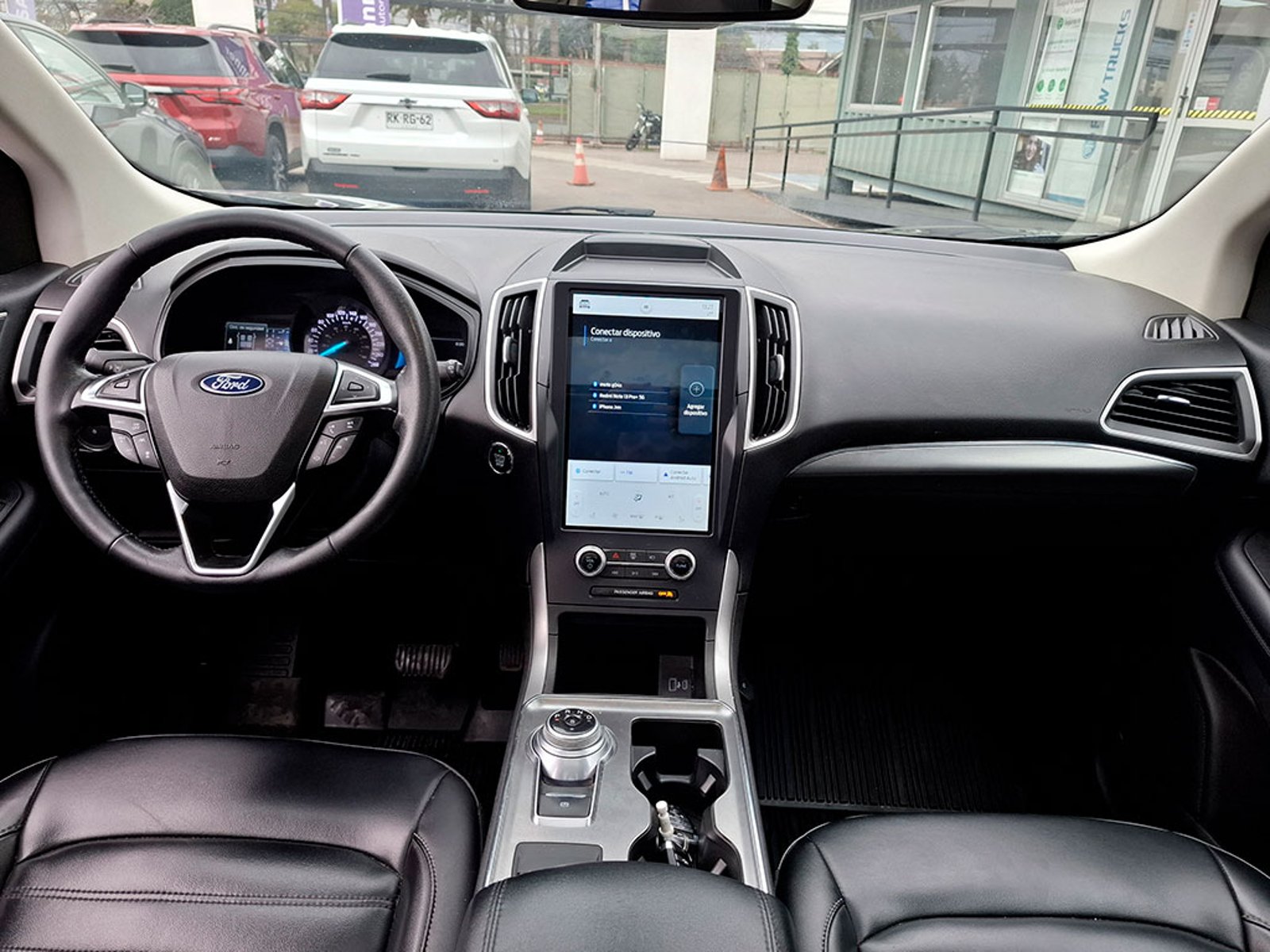 Ford EDGE 2.0 SEL ECOBOOST FWD 2023 - Imagen 12 de 20