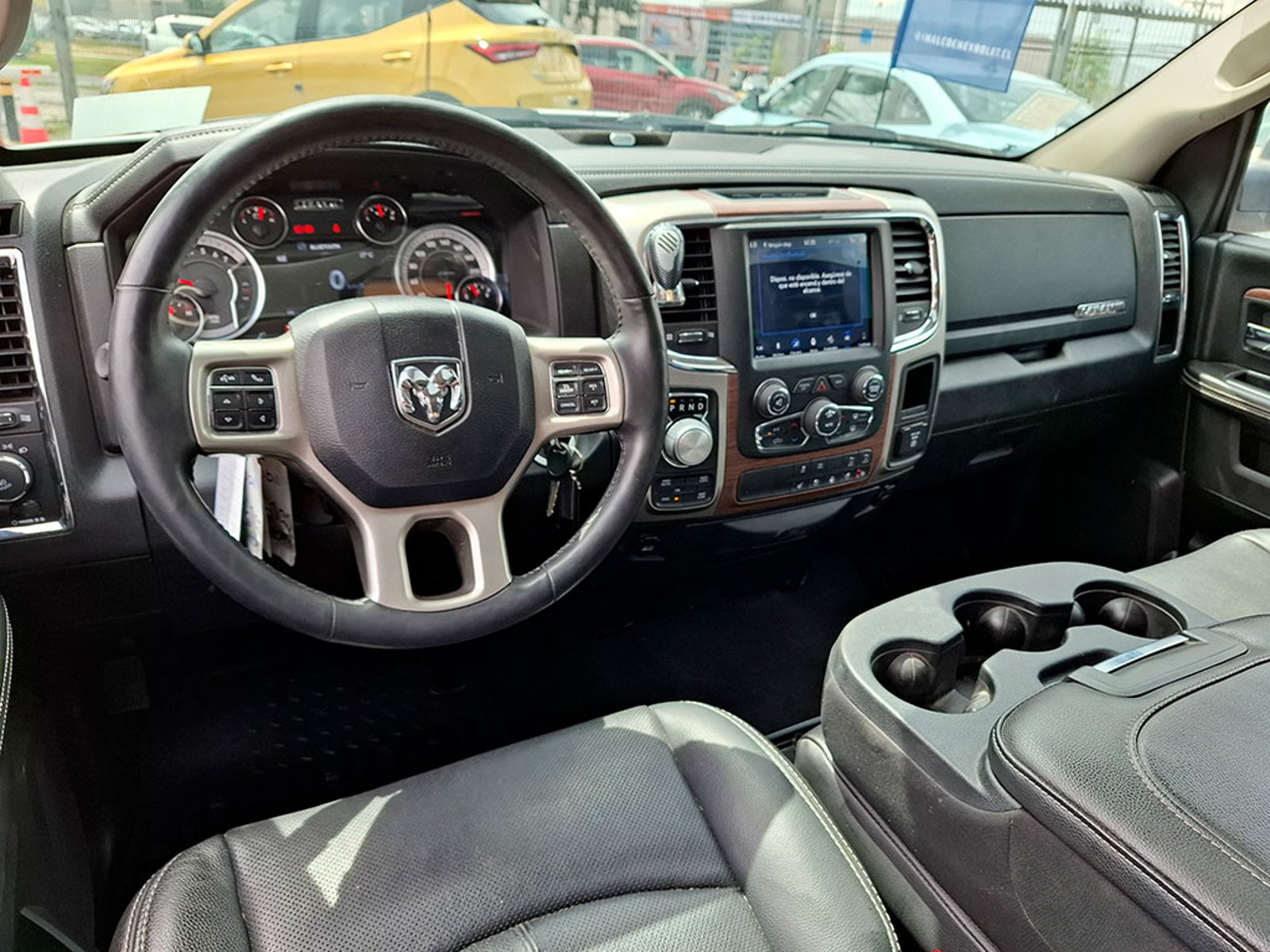 RAM 1500 CREW CAB LARAMIE 4X4 5.7 AUT 2019 - Imagen 12 de 20