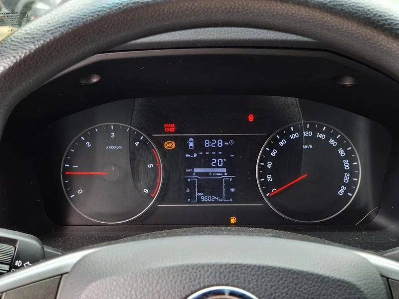 SsangYong MUSSO 2.2 2021 - Imagen 18 de 20