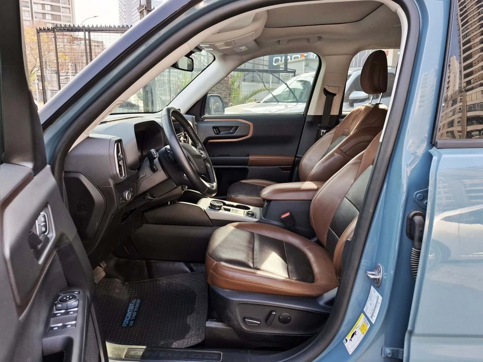 Ford BRONCO 2.0 AUT 2023 - Imagen 14 de 20