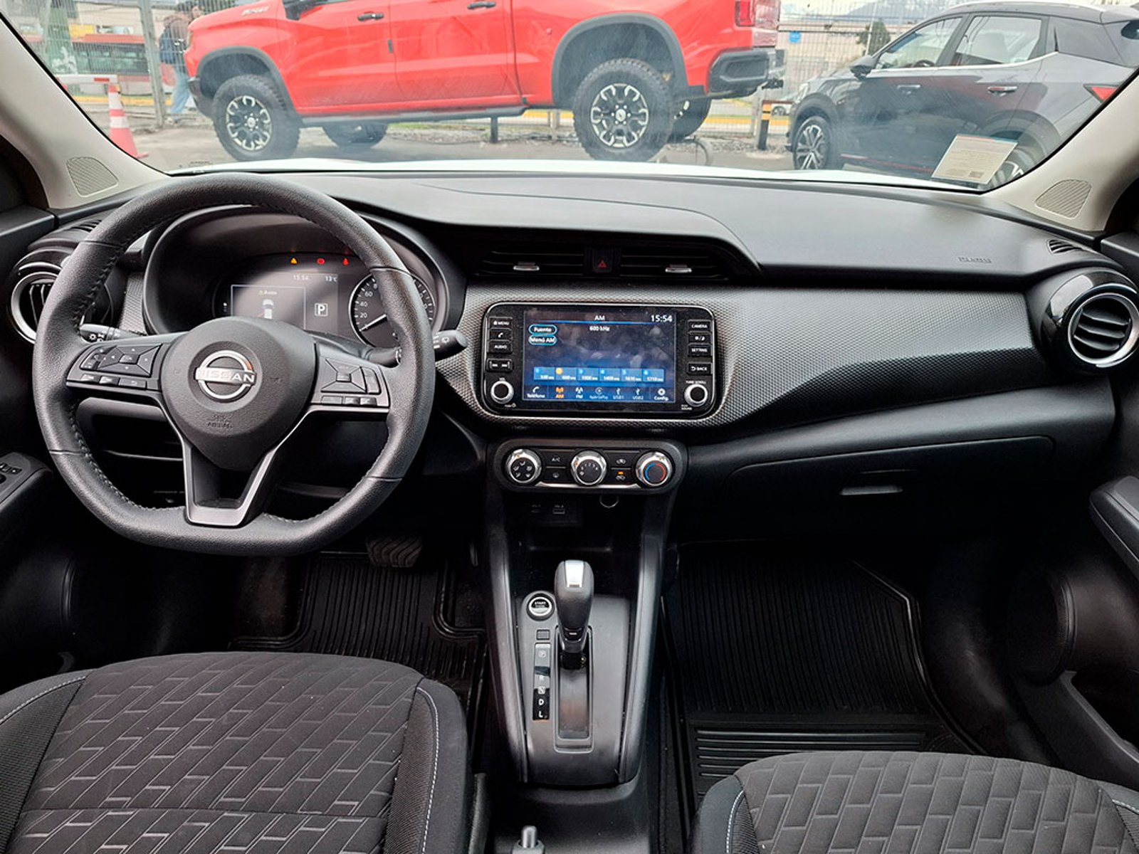 Nissan KICKS 1.6 ADVANCE AT 2025 - Imagen 11 de 20