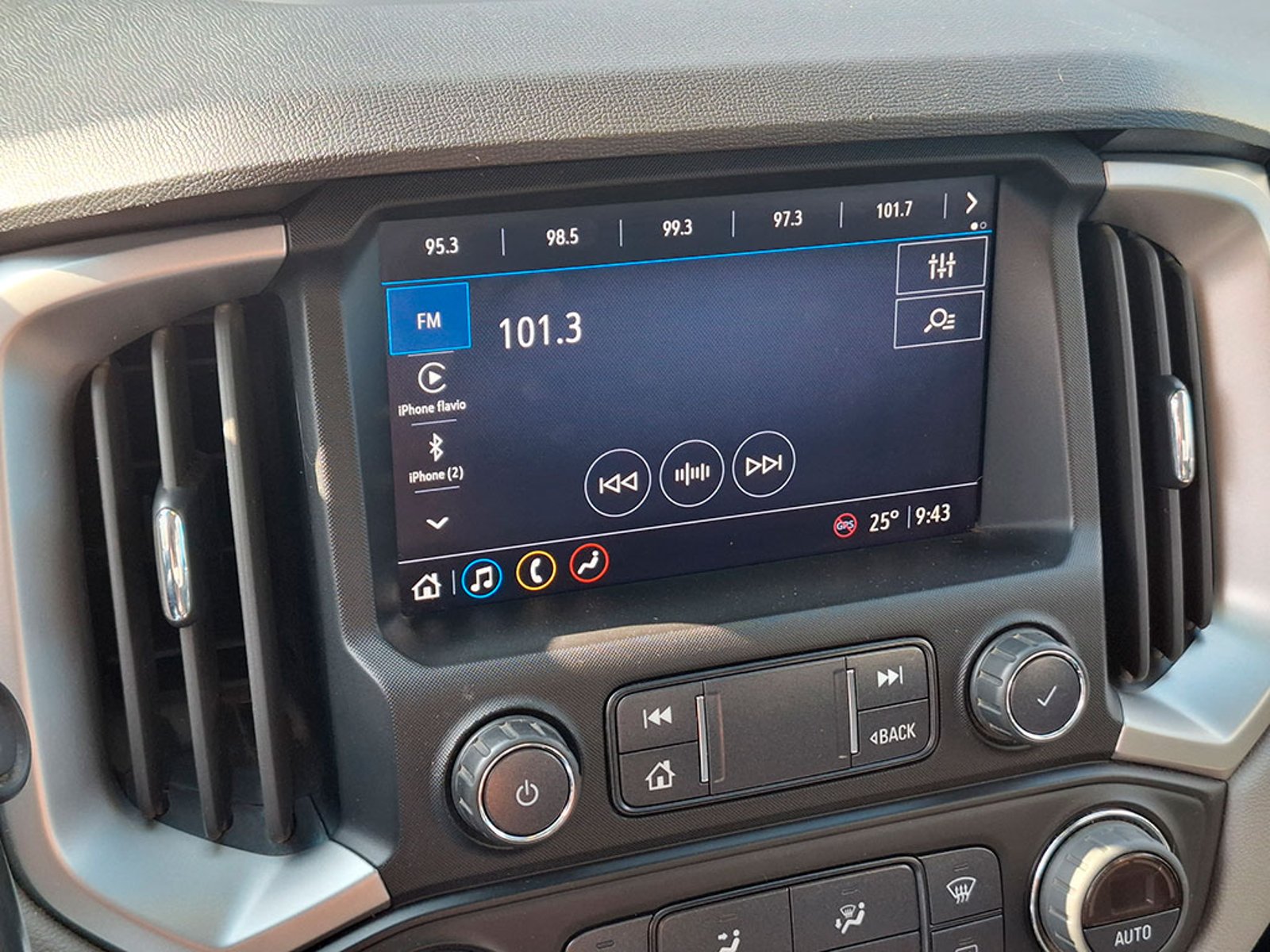 CHEVROLET COLORADO DCAB 4X4 2.8 AT 2023 - Imagen 17 de 20