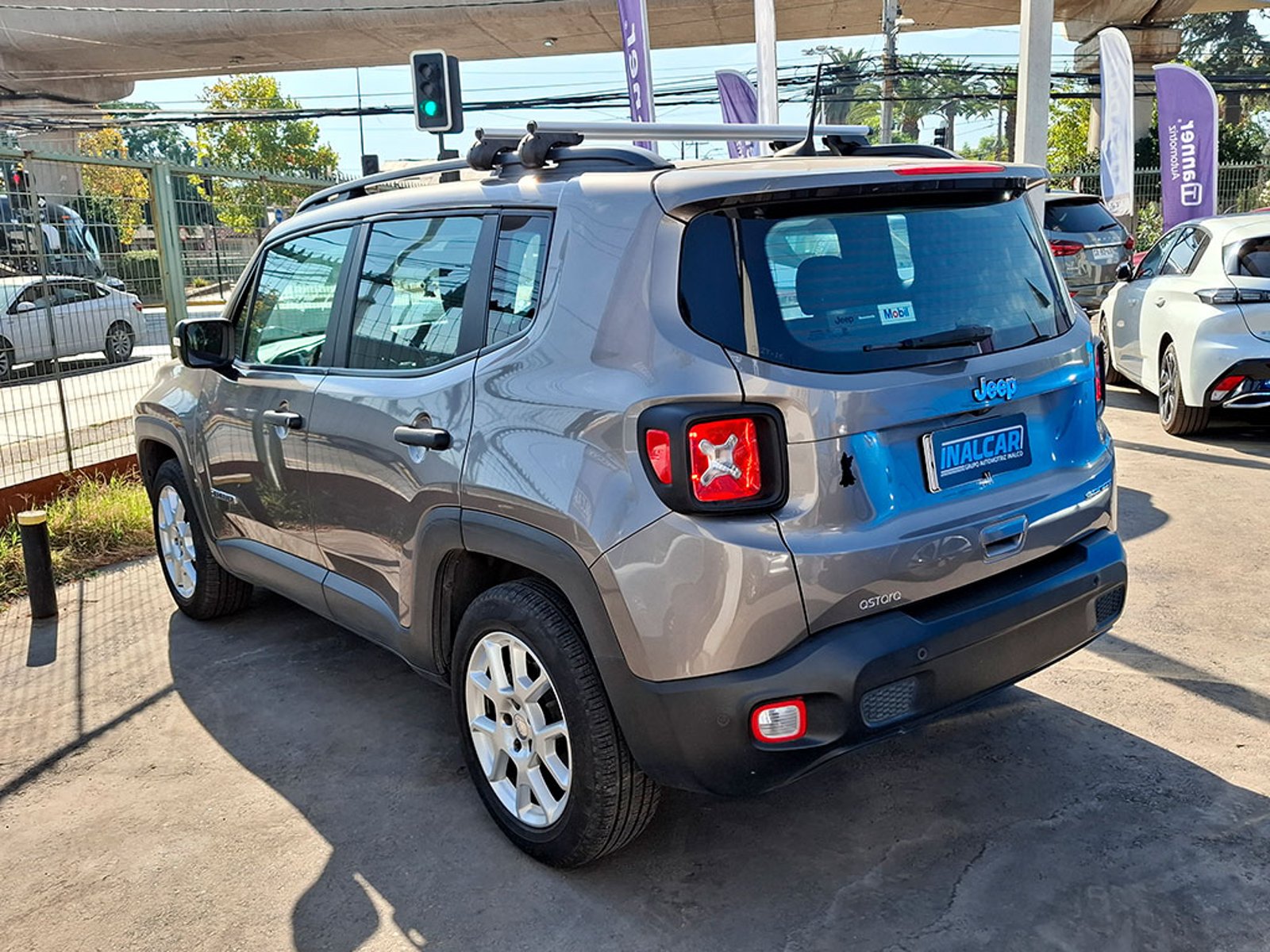 JEEP RENEGADE 1.8 SPORT LX 2023 - Imagen 7 de 20