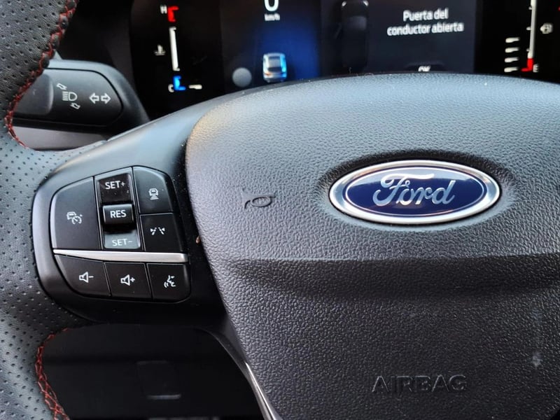 Ford ESCAPE 2.5 2024 - Imagen 19 de 20
