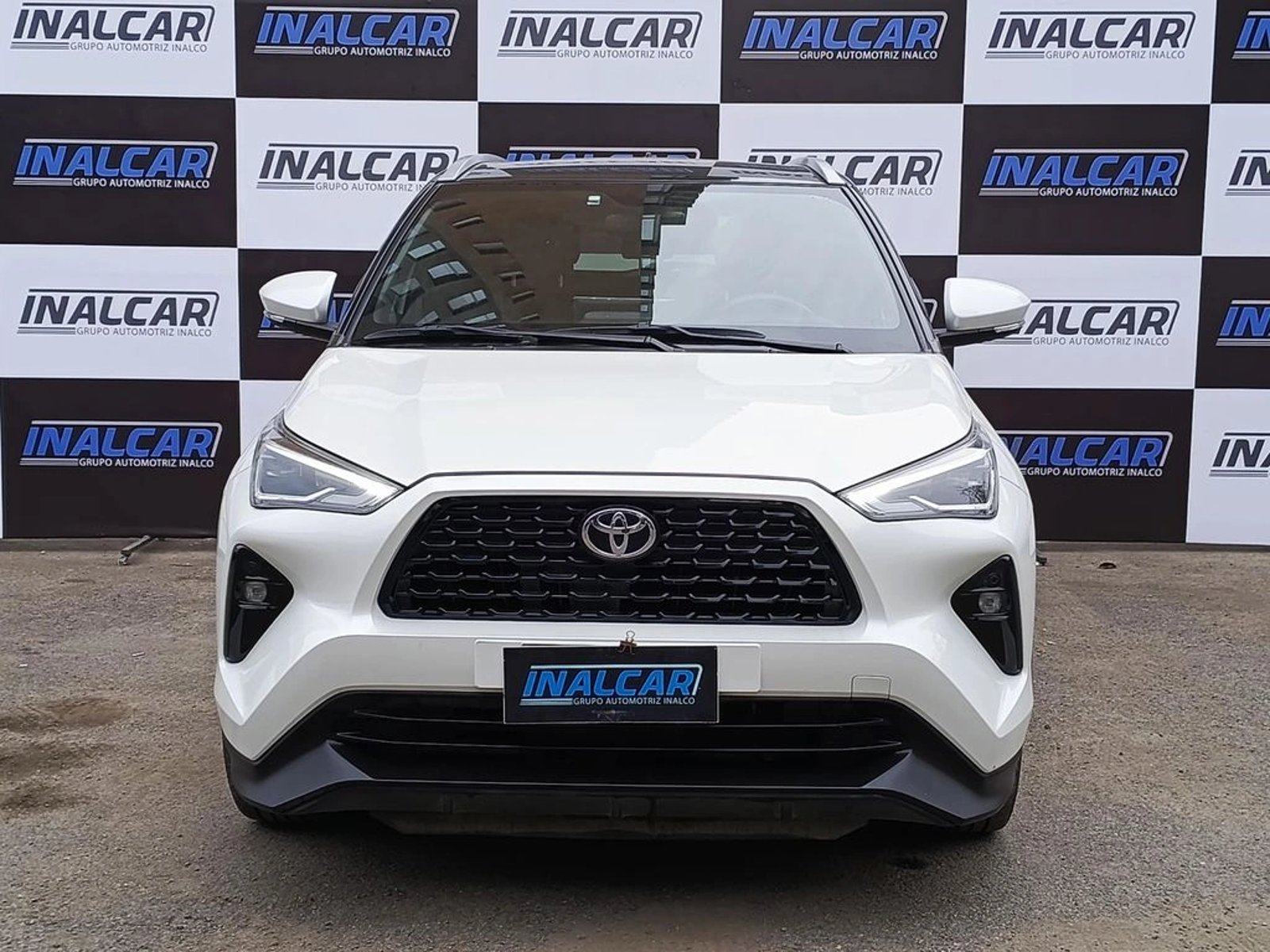 Toyota YARIS CROSS 1.5 2025 - Foto 2 de 20