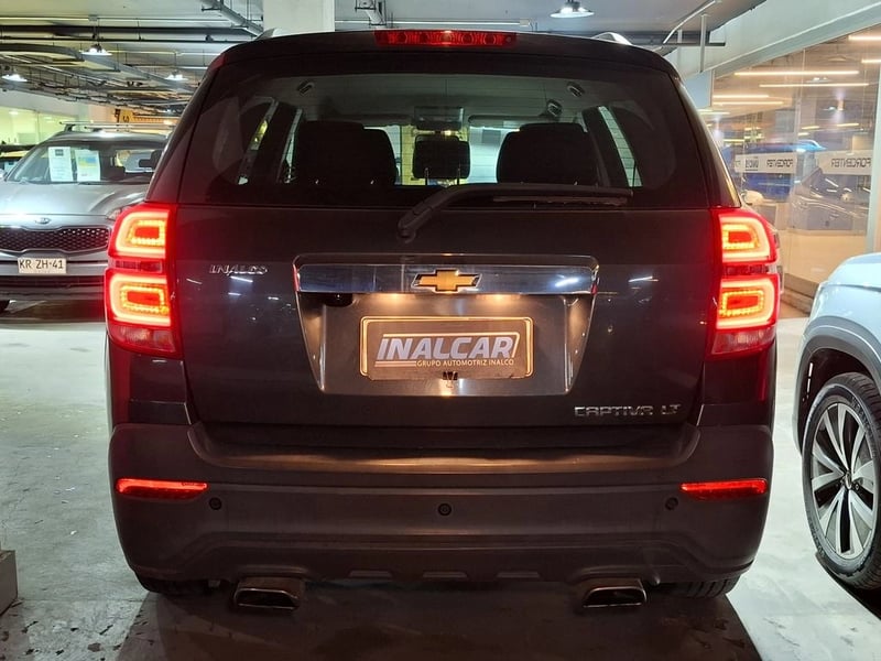 Chevrolet CAPTIVA 2.4 LT-SAL FWD 6AT 5P 2018 - Imagen 6 de 20
