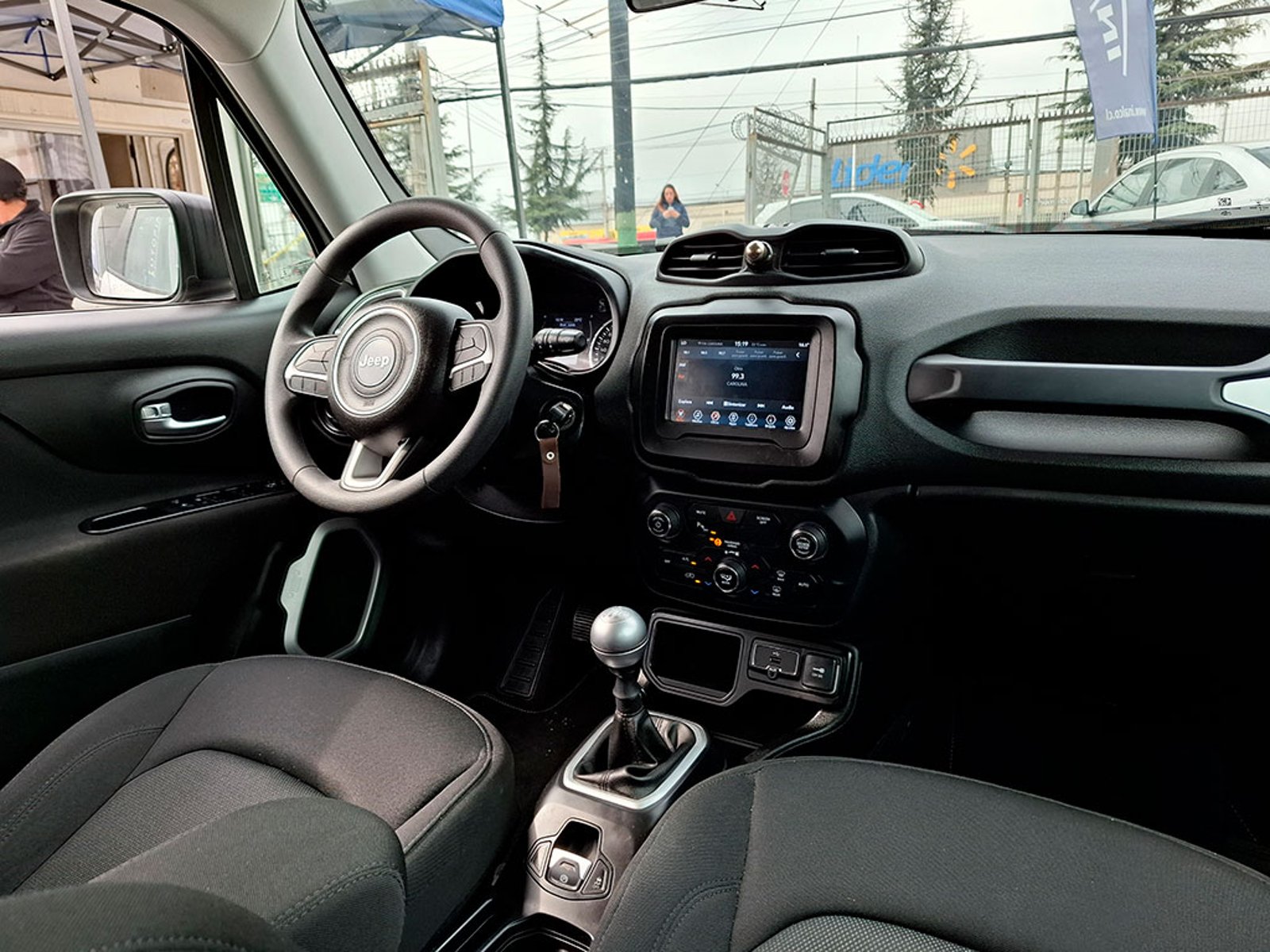 JEEP RENEGADE SPORT 1.8 2021 - Imagen 13 de 20