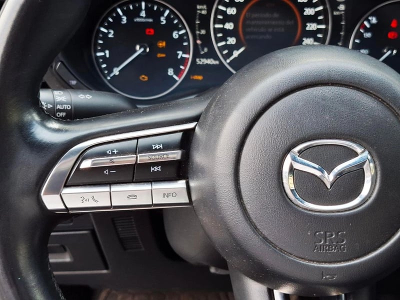 Mazda 3 SPORT 2.0 2021 - Imagen 18 de 20