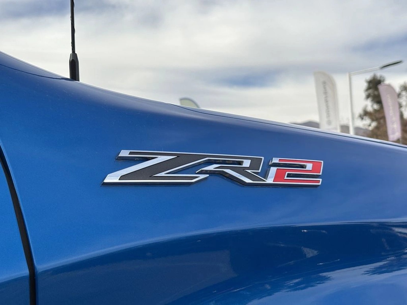 CHEVROLET SILVERADO 6.2 ZR2 4X4 AT 4P 2023 - Imagen 6 de 20