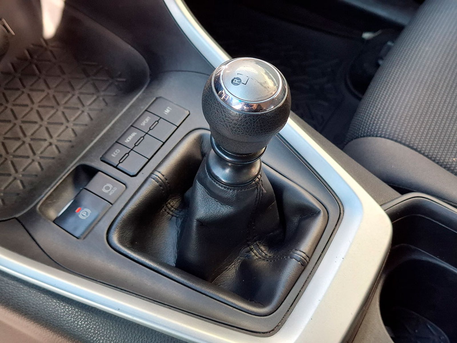 Toyota RAV4 2.0 XLE 2022 - Imagen 20 de 20