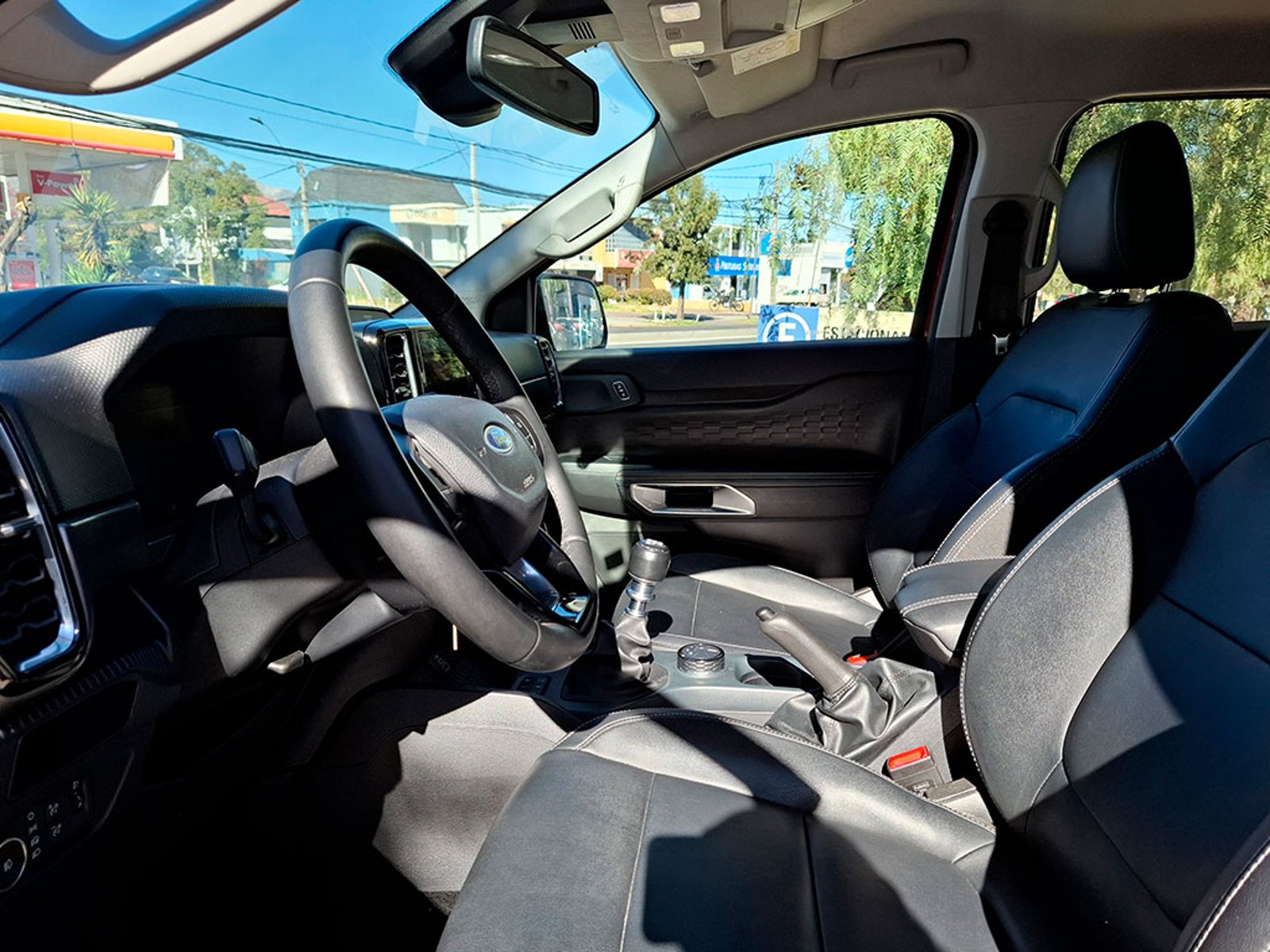 FORD RANGER 2.0 XLT 2024 - Imagen 10 de 20