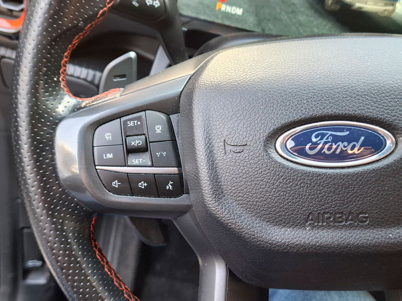 FORD RANGER RAPTOR 3.2 XL 2024 - Imagen 12 de 20