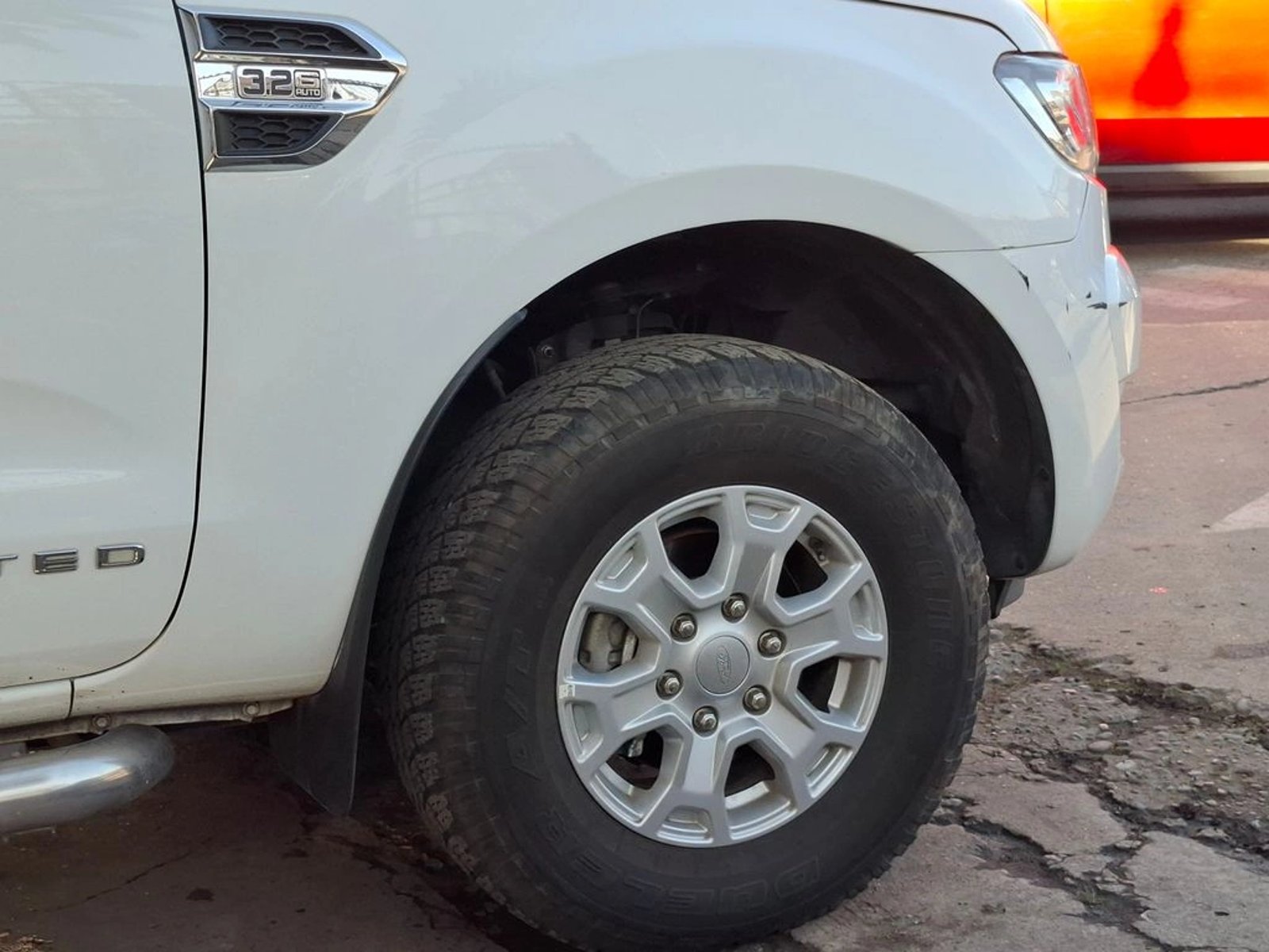 Ford RANGER 3.2 LTD 4X4 DIESEL DOB. CAB. AT 4P 2020 - Imagen 6 de 20