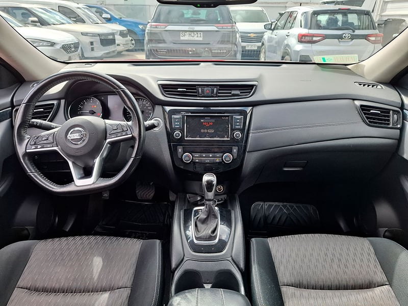 Nissan X-TRAIL CVT 2.5 AT 2022 - Imagen 11 de 20