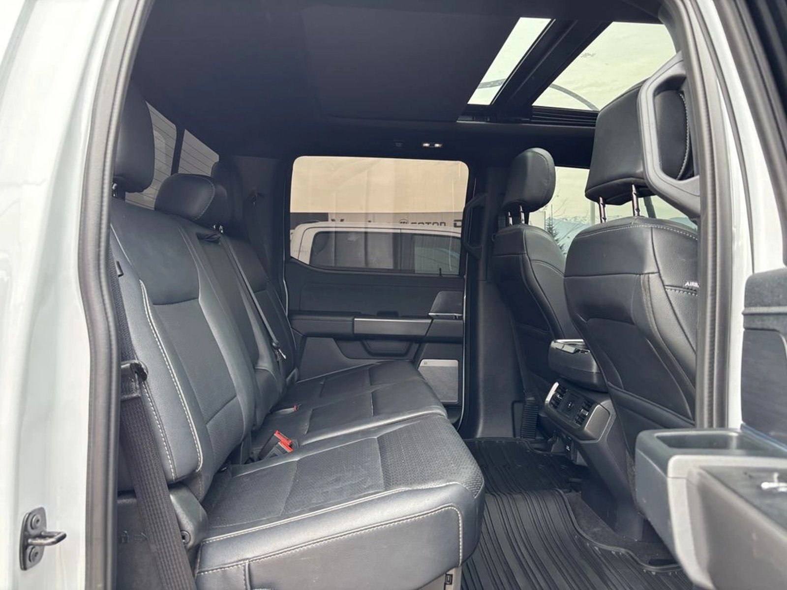 Ford F-150 LARIAT 2026 - Imagen 10 de 20