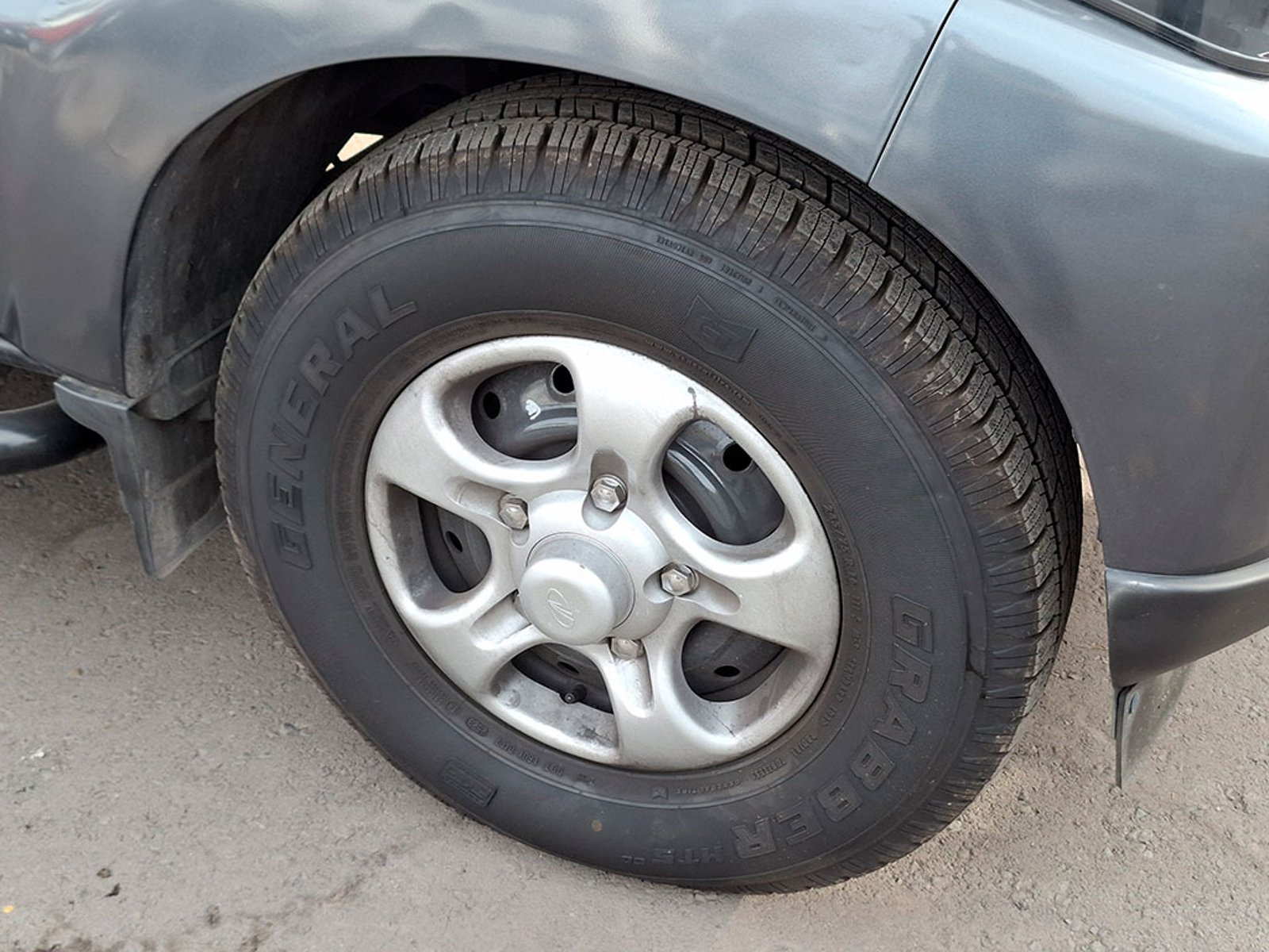 Mahindra PIK UP 2.2 REFRESH DC DELUXE 2025 - Imagen 5 de 20