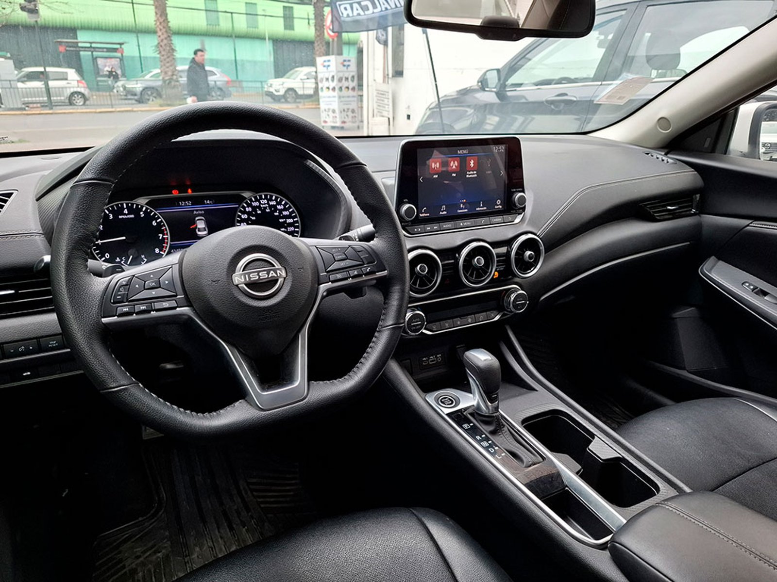 Nissan SENTRA 2.0 ADVANCE 2025 - Imagen 13 de 20