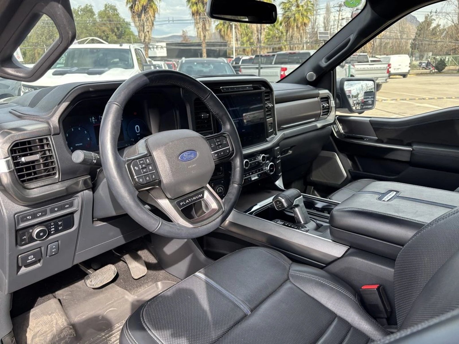 Ford F-150 PLATINUM 2025 - Imagen 14 de 20